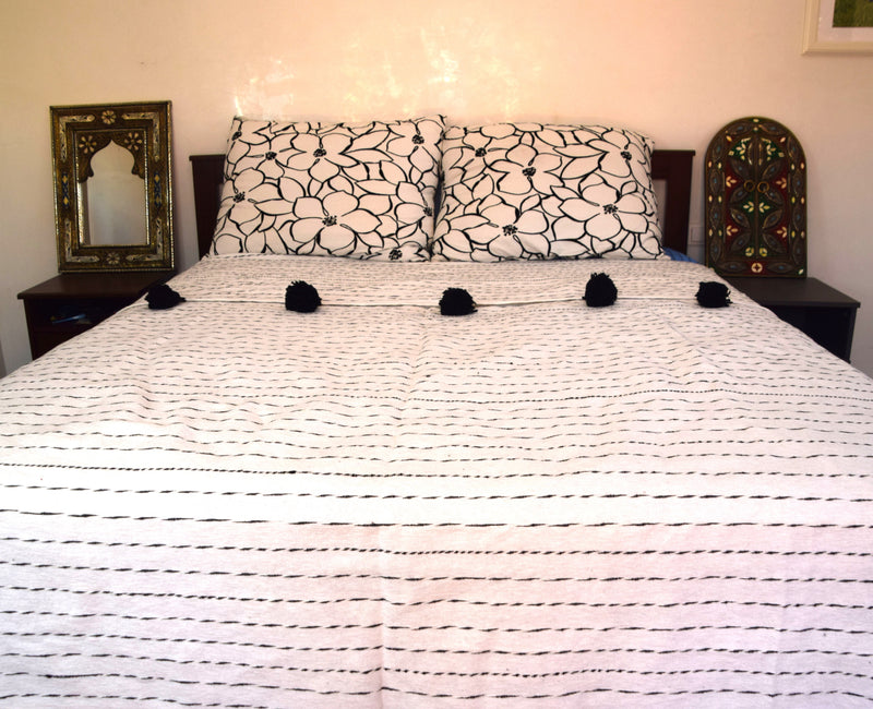 Black on White Cotton Blanket